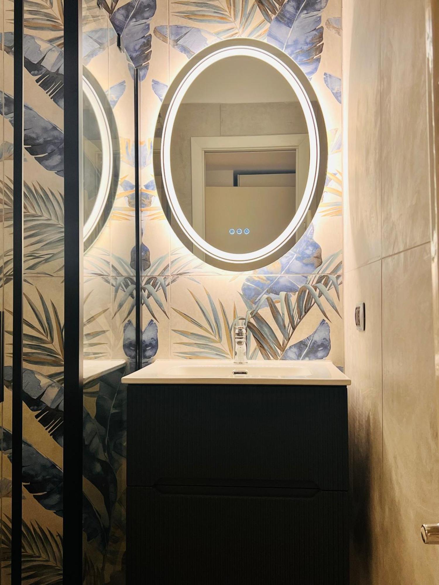 Eur Luxury For 4pp 2 Bedrooms Roma