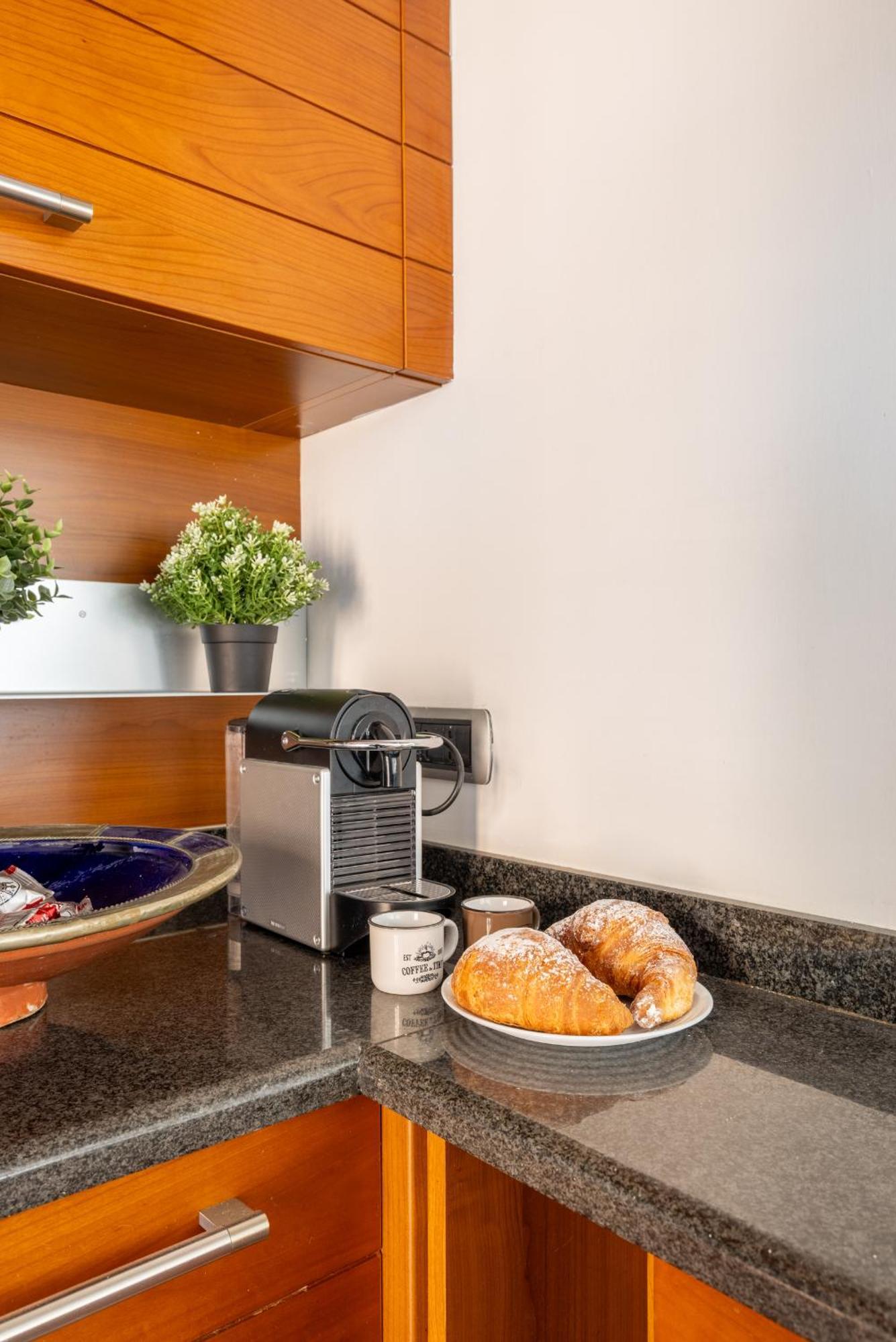 Eur Luxury For 4pp 2 Bedrooms * Roma
